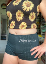 Load image into Gallery viewer, Misti Bottoms