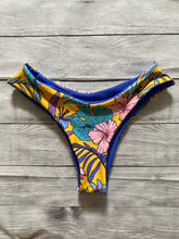 Load image into Gallery viewer, May Bottoms