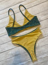 Load image into Gallery viewer, Corinne Bottoms