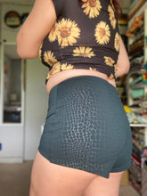 Load image into Gallery viewer, Misti Bottoms