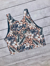 Load image into Gallery viewer, Jackie Top