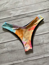 Load image into Gallery viewer, May Bottoms