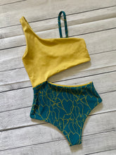 Load image into Gallery viewer, Sydney One Piece