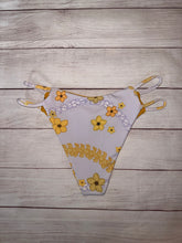Load image into Gallery viewer, SMALL Elizabeth bottoms
